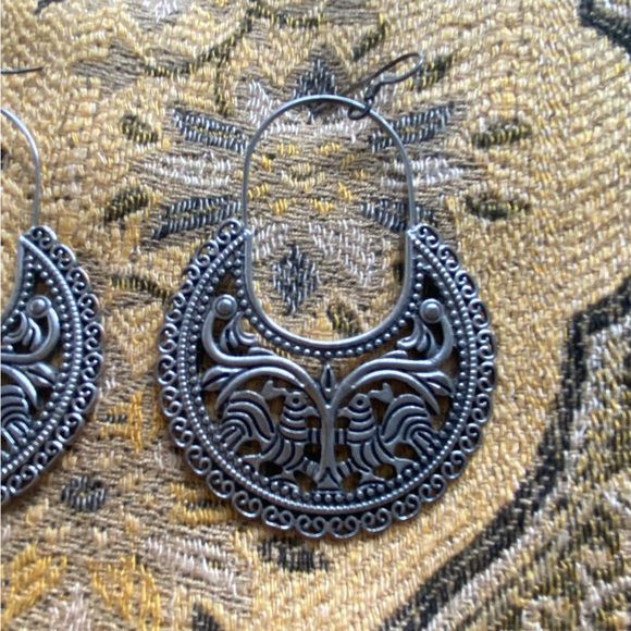 Silver Earrings - Picture 2 of 4